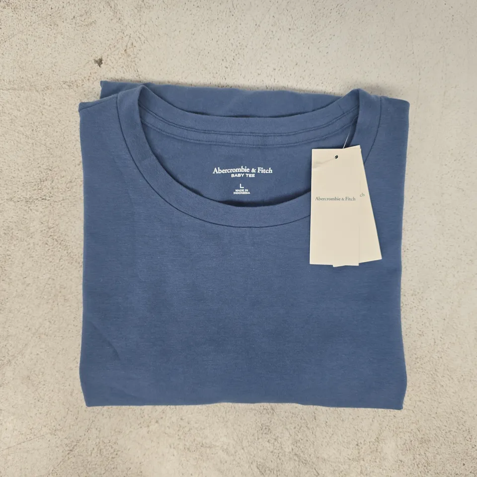 ABERCROMBIE & FITCH BABY TEE - SHORT SLEEVE T-SHIRT IN BLUE SIZE LARGE