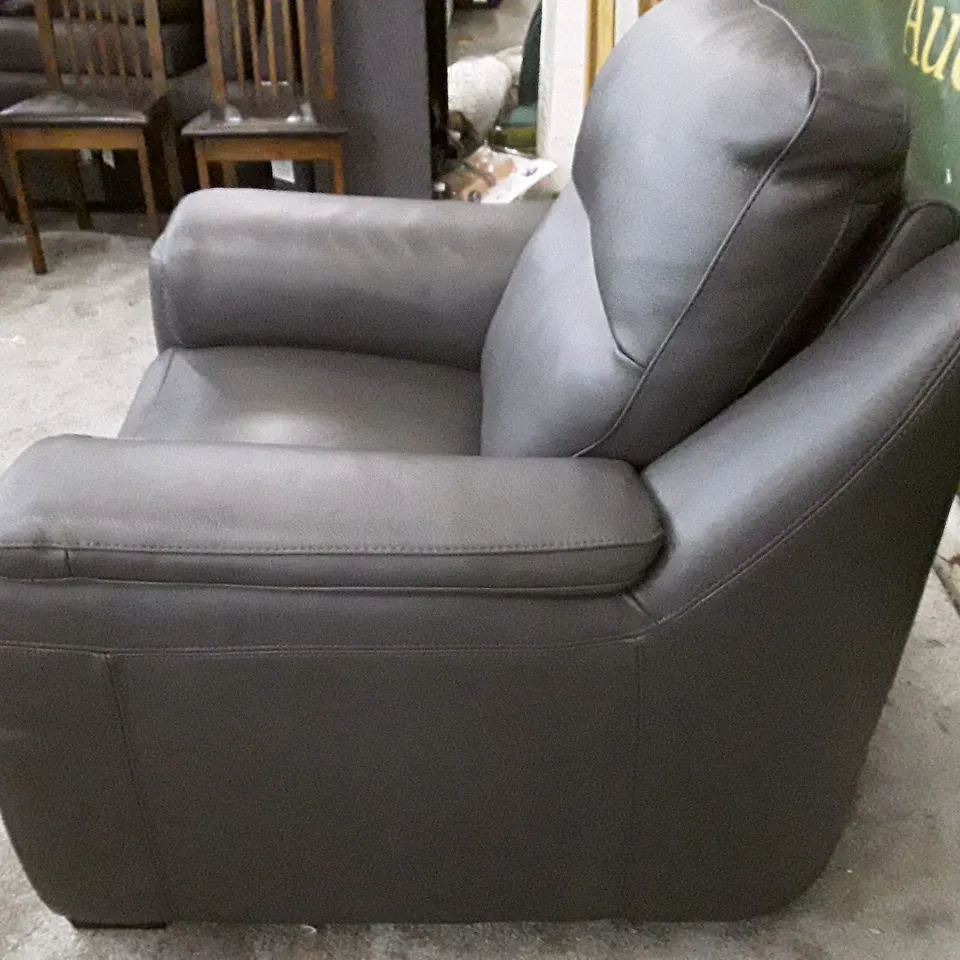 QUALITY ITALIAN DESIGNER PARMA NEW ELECTRIC RECLINER CHAIR -  DARK GREY LEATHER