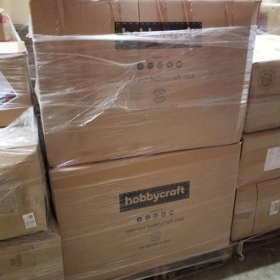 PALLET CONTAINING LARGE QUANTITY OF ASSORTED HALLOWEEN PLUSH PUMPKINS