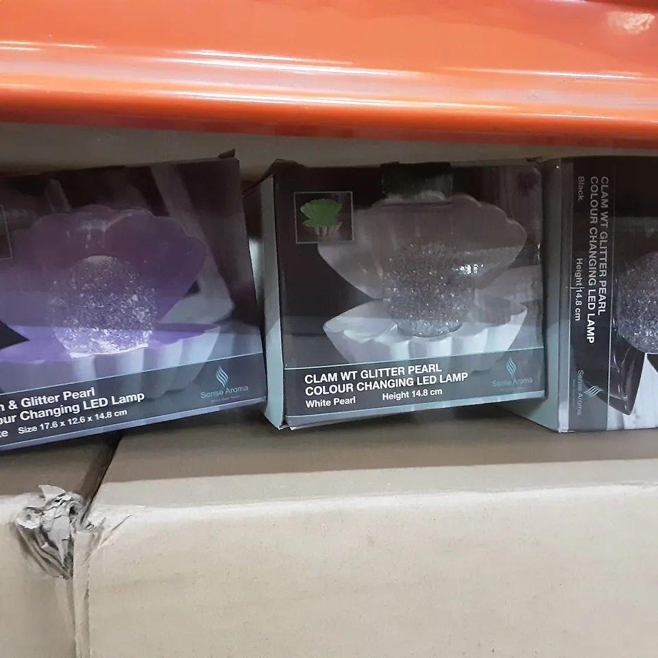 3 ASSORTED COLOUR CHANGING LED LAMPS