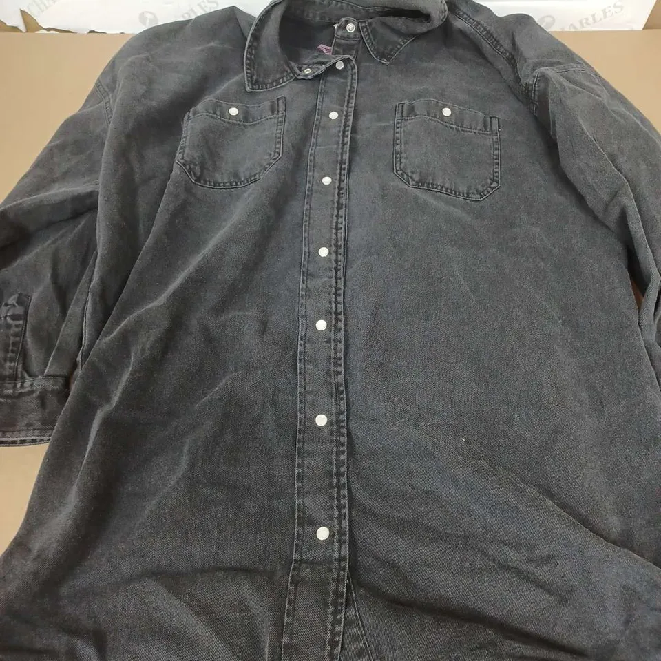 RIVER ISLAND DENIM JACKET IN BLACK - UK MEDIUM