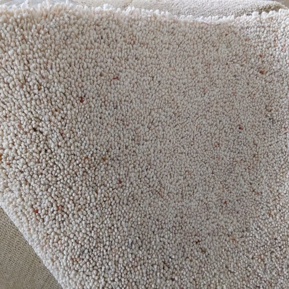 ROLL OF QUALITY STRATHMORE BERBER BRIGHT SKIES CARPET APPROXIMATELY 4M × 8.8M
