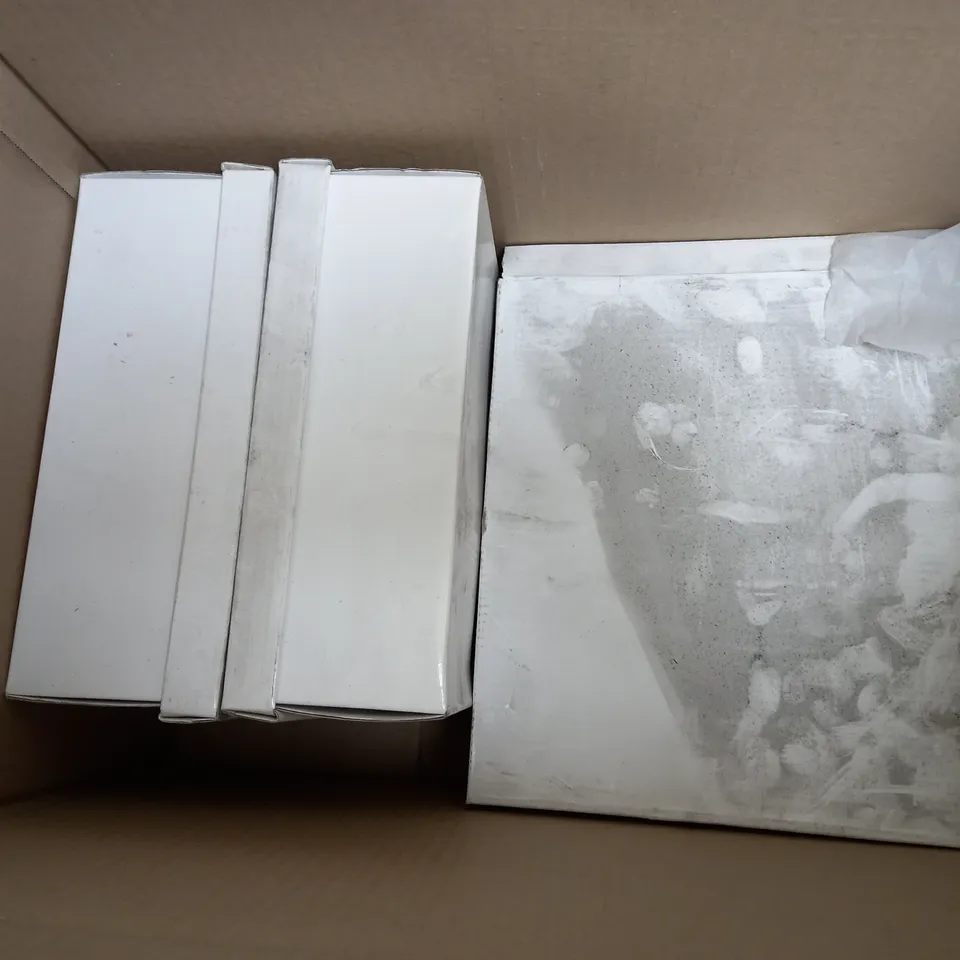 APPROXIMATELY 5 BOXED PAIR OF SHOES TO INCLUDE PASCAL PLATFORM HEELS IN SIZE 4, BLACK HEELED SANDALS IN SIZE 5