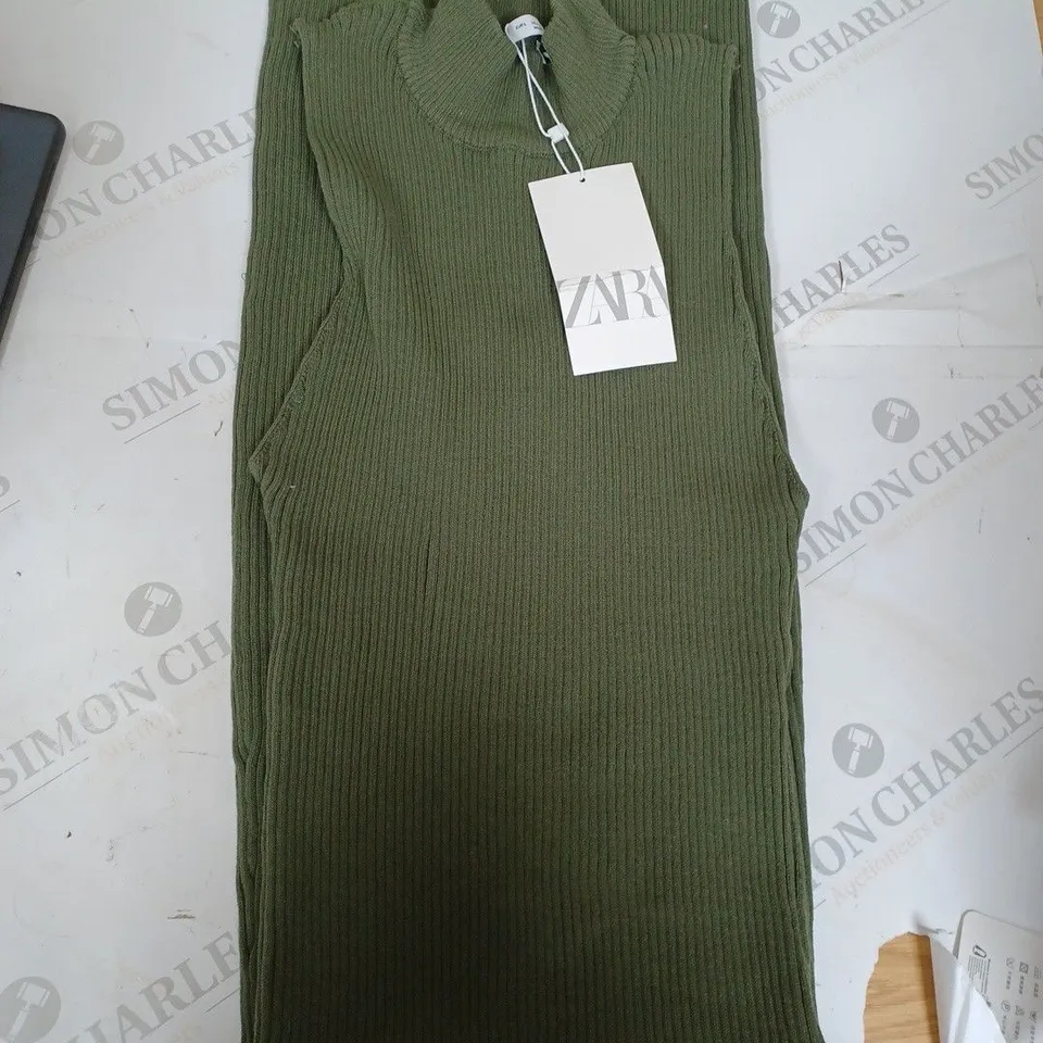 WOMENS ZARA KHAKI GREEN DRESS - UK SIZE LARGE