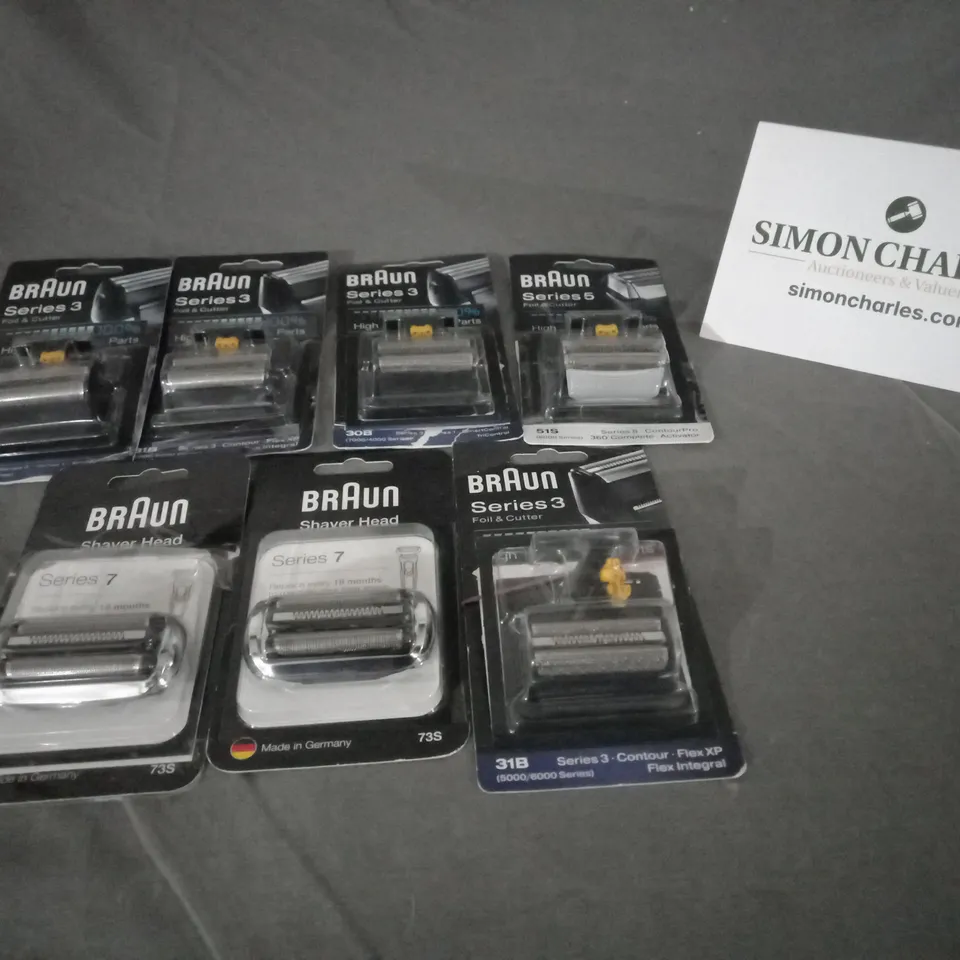 BOX OF APPROXIMATELY 75 ASSORTED BRAUN SHAVER HEADS 