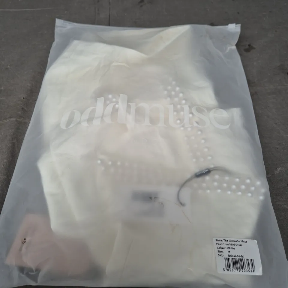 ODDMUSE THE ULTIMATE MUSE PEARL TRIM MINI DRESS – WHITE, SIZE M