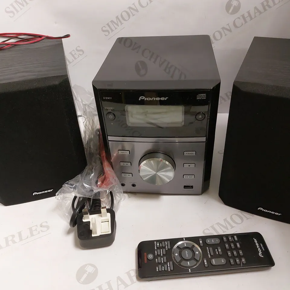 PIONEER X-EM11 CD RECEIVER SYSTEM