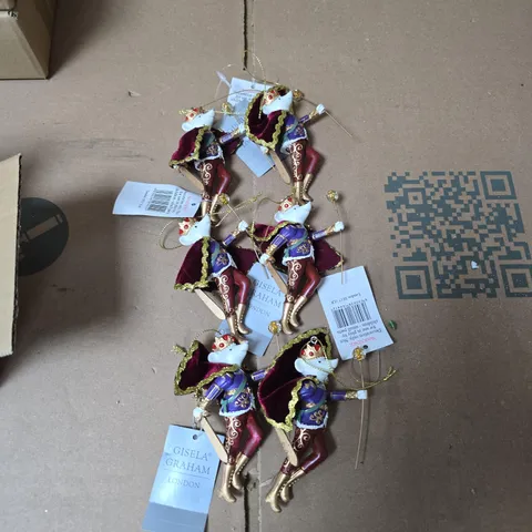 3 BOXES OF ASSORTED GISELA GRAHAM SMALL DECORATIONS