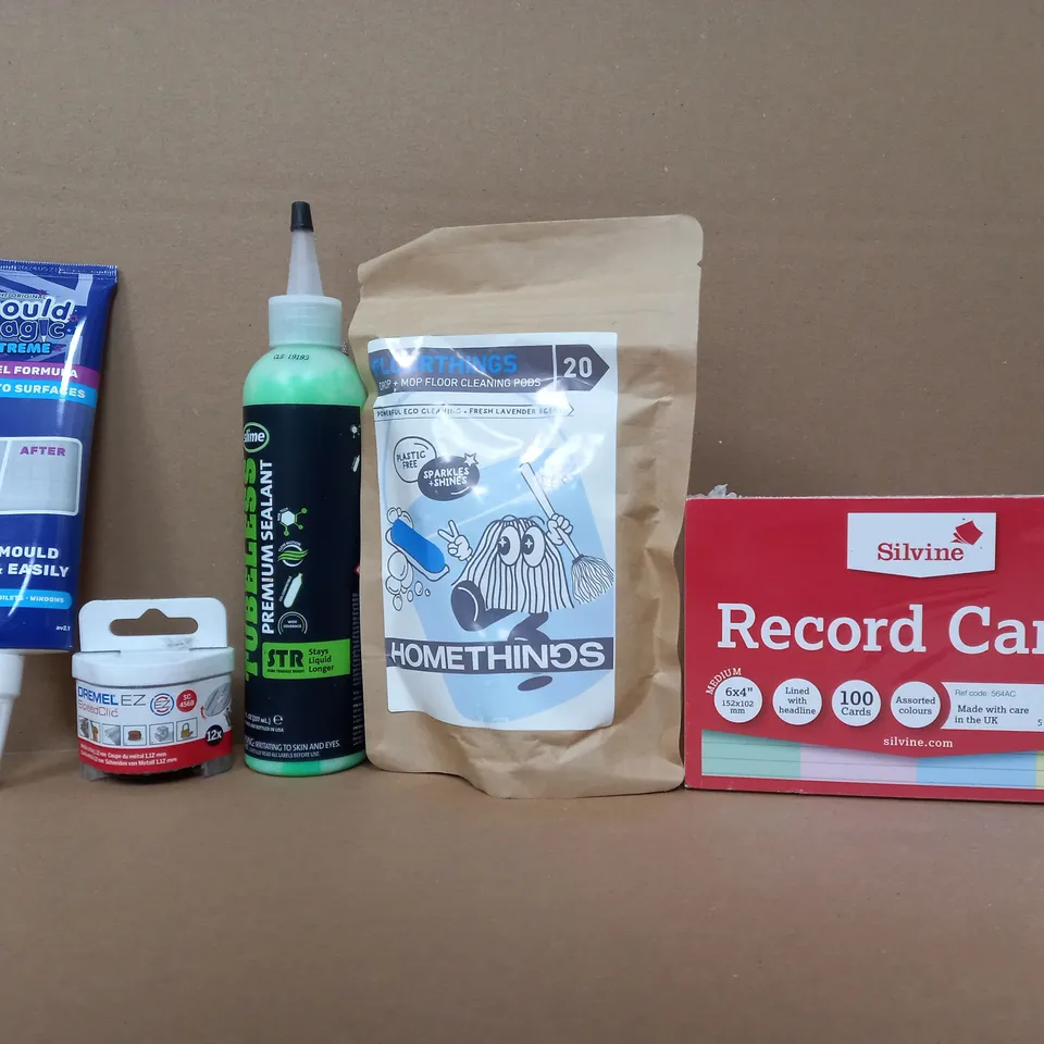 BOX OF APPROXIMATELY 12 ASSORTED ITEMS TO INCLUDE - MOULD MAGIC GEL , RECORD CARDS , TUBELESS SEALANT ETC