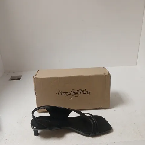 PRETTYLITTLETHING BLACK STRAPPY SANDALS – WOMEN'S FOOTWEAR - UK 6