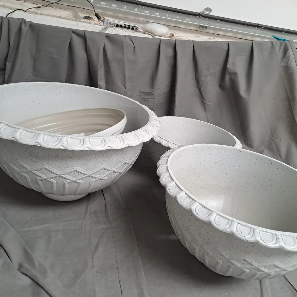 CASA FLORA TIERED PLANTER