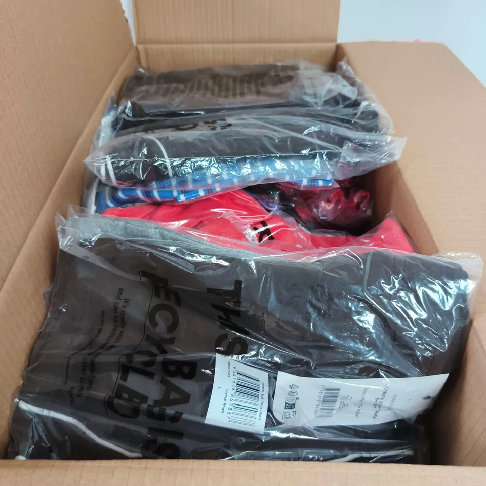 BOX OF APPROXIMATELY 30 ASSORTED CLOTHING ITEMS TO INCLUDE ULTIMATE SOFT TRACK SHORTS, CROPPED GRAPHIC ACTIVE T SHIRT ETC