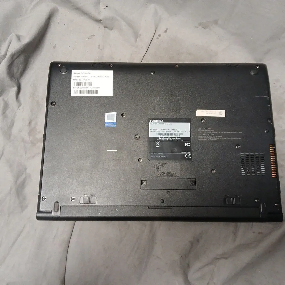 TOSHIBA SATELLITE PRO R40C LAPTOP 