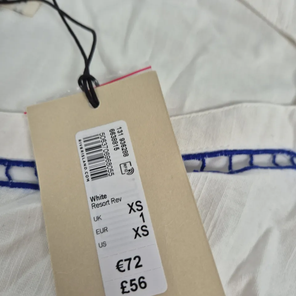 RIVER ISLAND WHITE FLORAL EMBROIDERED DRESS, BELTED, XS (UK XS)