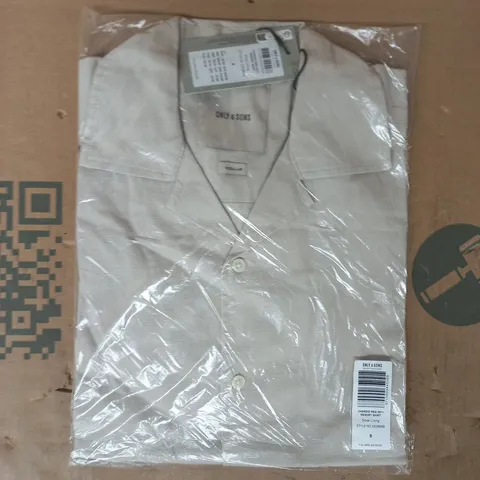 BAGGED ONLY & SONS REGULAR RESORT SHIRT IN SILVER LINING SIZE SMALL