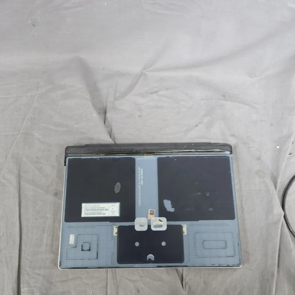 MICROSOFT SURFACE PRO 5 WITH KEYBOARD – I5, 8GB RAM, 256GB SSD, 12.3" DISPLAY