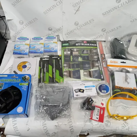 LOT OF APPROXIMATELY 12 ASSORTED HOUSEHOLD ITEMS TO INCLUDE SKIPPING ROPE, TRACER PEN/TOOL AND SMART 8PC BLADE PACK ETC.
