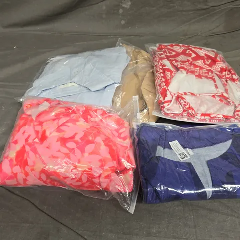 APPROXIMATELY 30 ASSORTED CLOTHING ITEMS IN VARIOUS SIZES, STYLES & COLOURS - COLLECTION ONLY