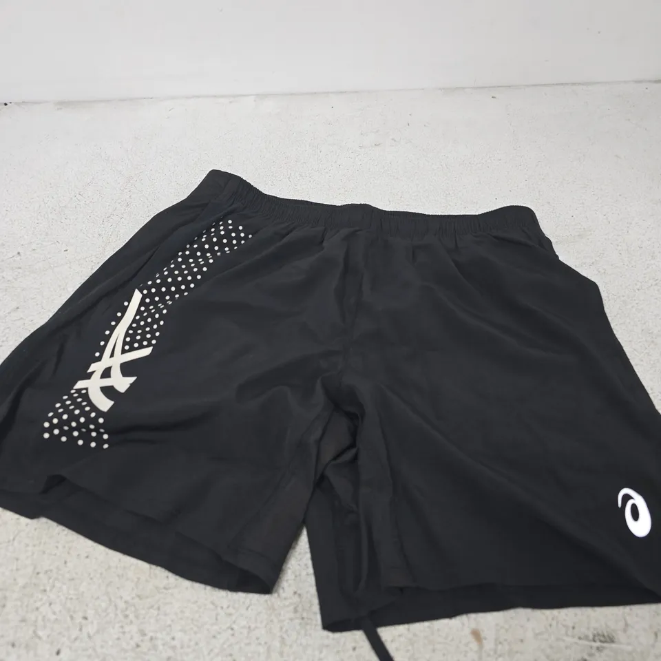 ASICS BLACK SHORTS – UK SIZE L