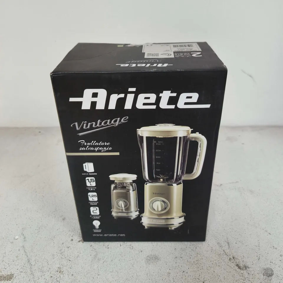 BOXED ARIETE VINTAGE SPACE SAVING BLENDER