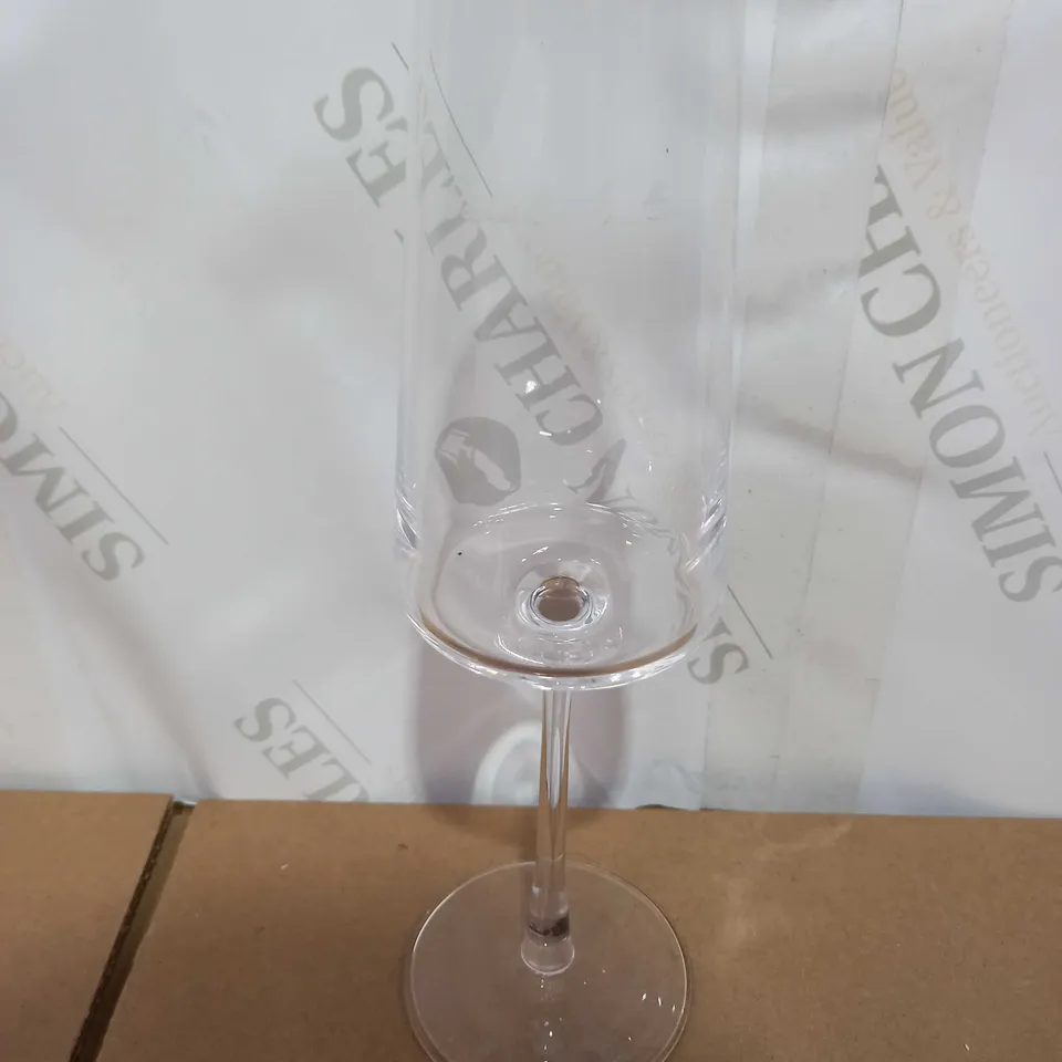PERSONALISED CHAMPAGNE FLUTE