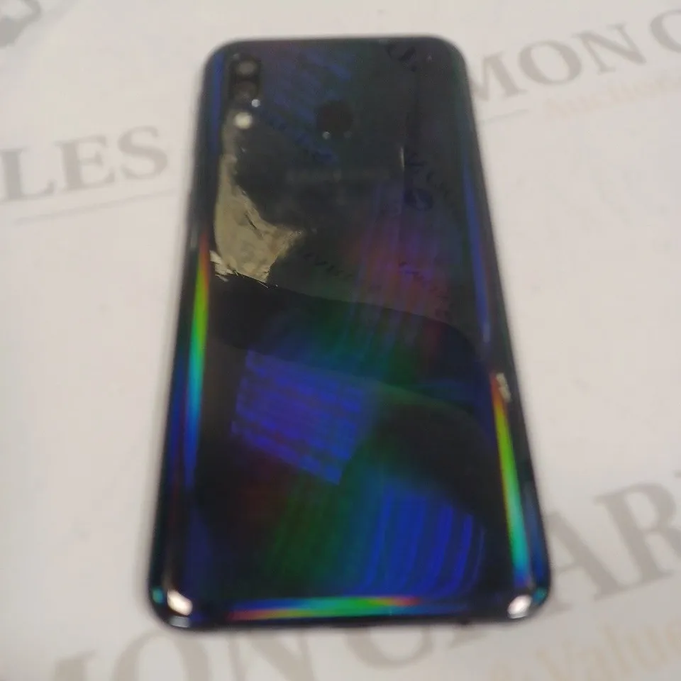 SAMSUNG GALAXY A40 MOBILE PHONE