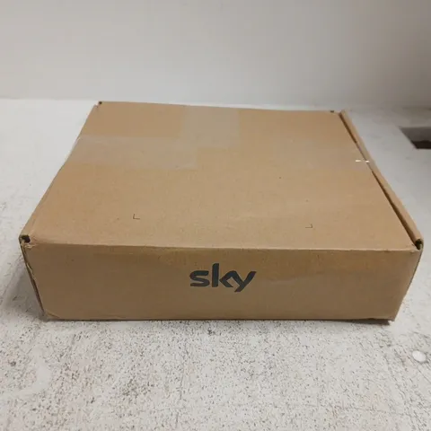 SKY GLASS IP061-EF-ANT STREAM PUCK