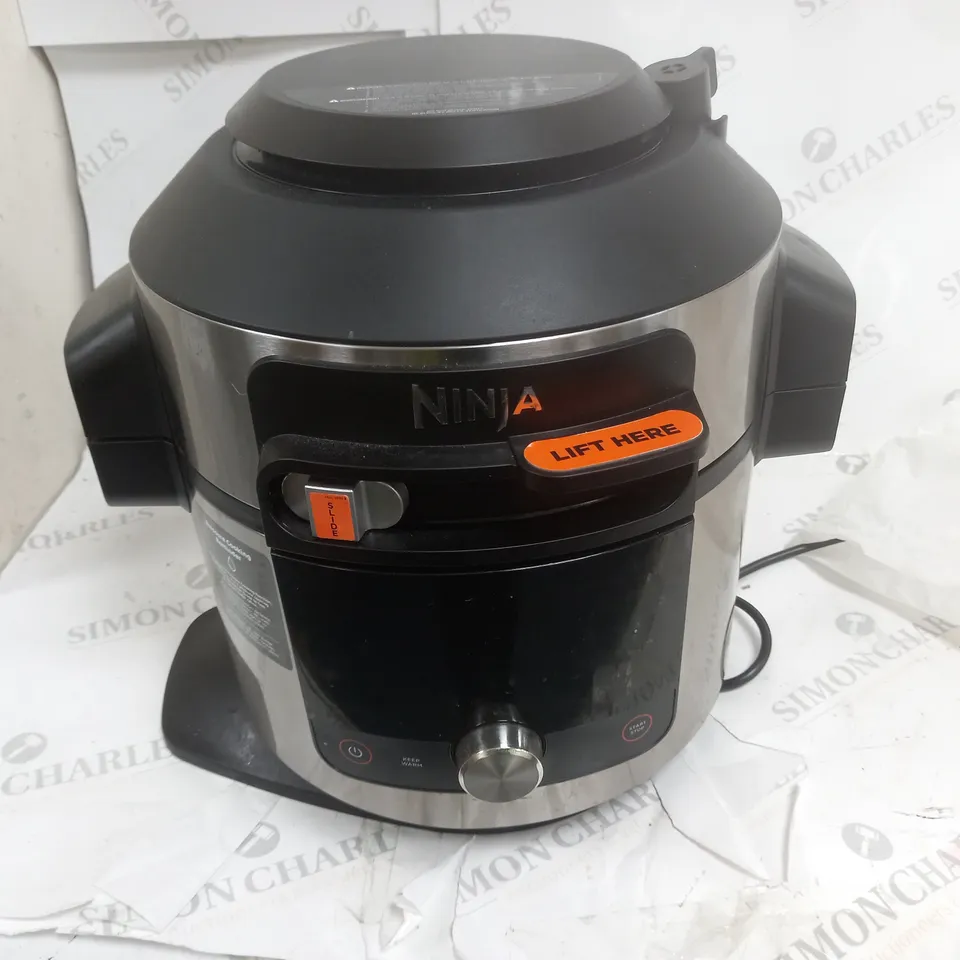 NINJA FOODI MAX SMARTLID 7.5L MULTI COOKER & AIR FRYER