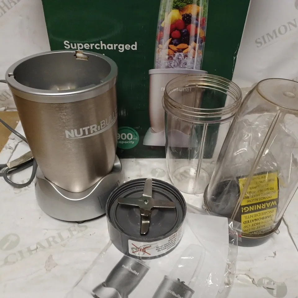NUTRIBULLET 900W BLENDER CHAMPAGNE MULTI-FUNCTION SMOOTHIE MAKER
