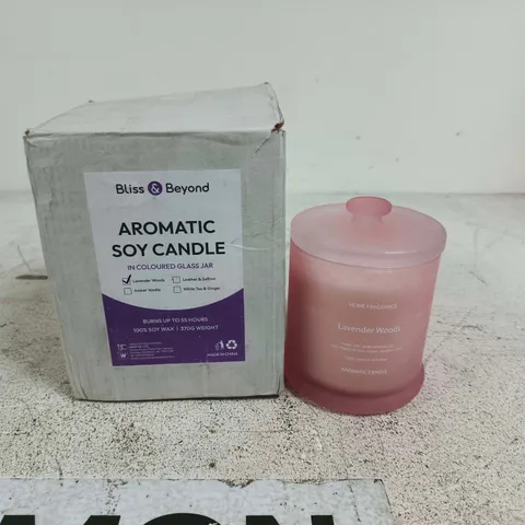 BLISS AND BEYOND AROMATIC SOY CANDLE LAVENDER WOODS 370G BOXED