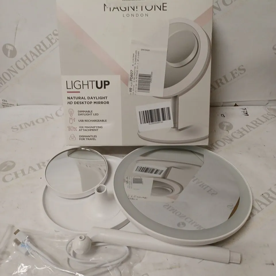 MAGNITONE LIGHTUP LED USB CHARGEABLE MIRROR