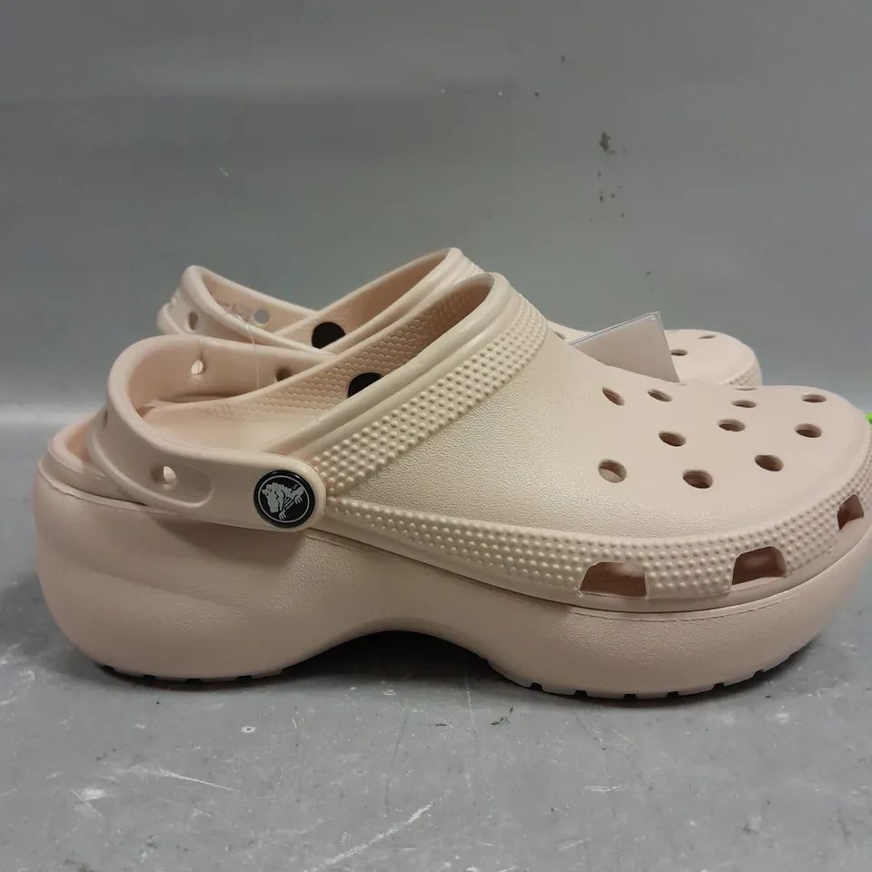 PAIR OF CROCS CLASSIC PLATFORM CLOGS - 8