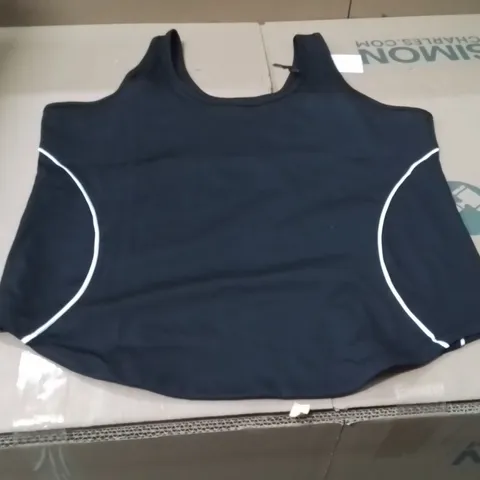 BOXED BRAND NEW APPROXIMATELY 32 SIMPLY BE PIPING VEST BLACK/WHITE SIZE 22