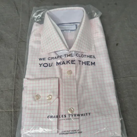 SEALED CHARLES TYRWHITT BUTTONED SHIRT - SIZE 42/84CM