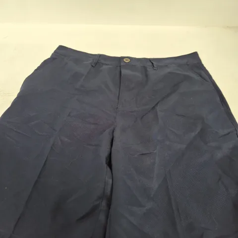 SLAZENGER NAVY SHORTS, UK 32 