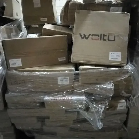 PALLET OF HOUSEHOLD ITEMS TO INCLUDE FLOATING SHELF, DRESSING MIRROR, TABLET CASES AND OTHER ASSORTED ITEMS...