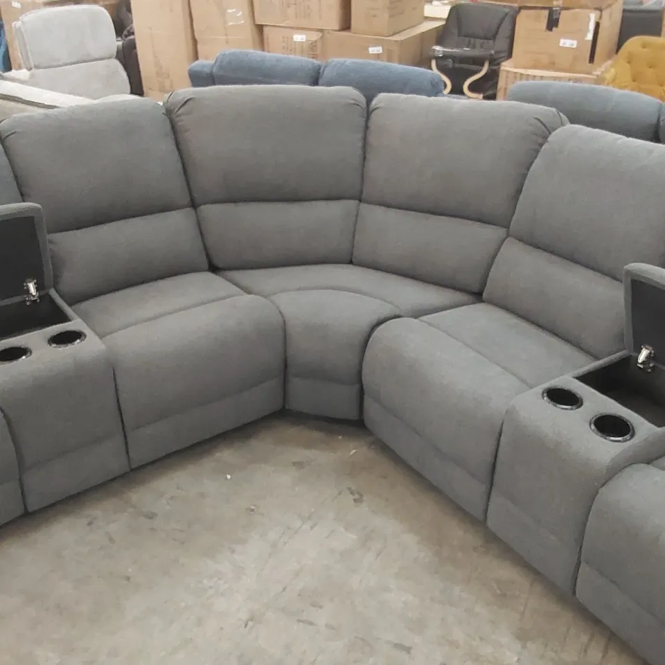 QUALITY DESIGNER FABRIC UPHOLSTERED MANUAL RECLINER CORNER SOFA WITH CUPHOLDERS AND ARMRESTS 