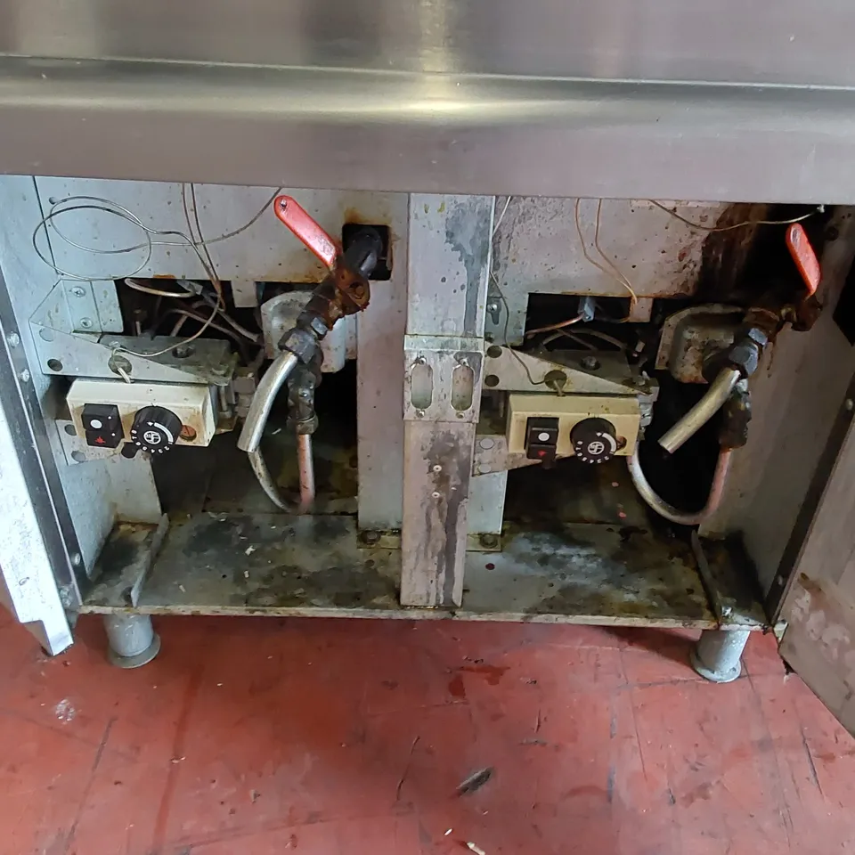 FALCON COMMERCIAL DOUBLE STAINLESS STEEL FRYER