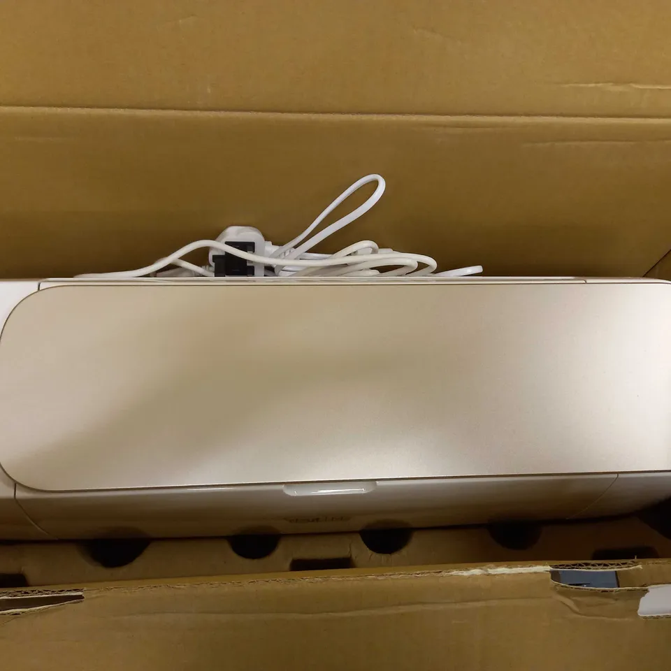 CRICUT MAKER SMART CUTTING MACHINE