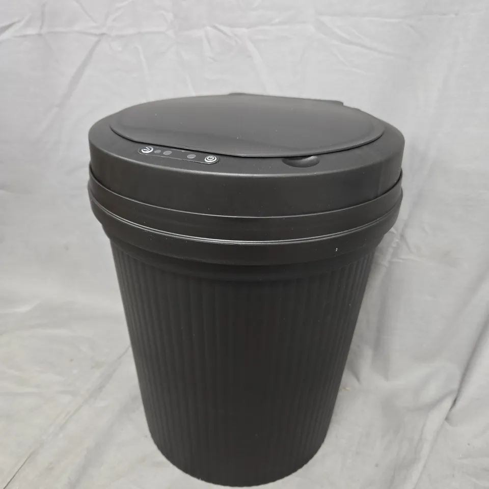 HOMESMART MOTION SENSOR SMART TRASH BIN