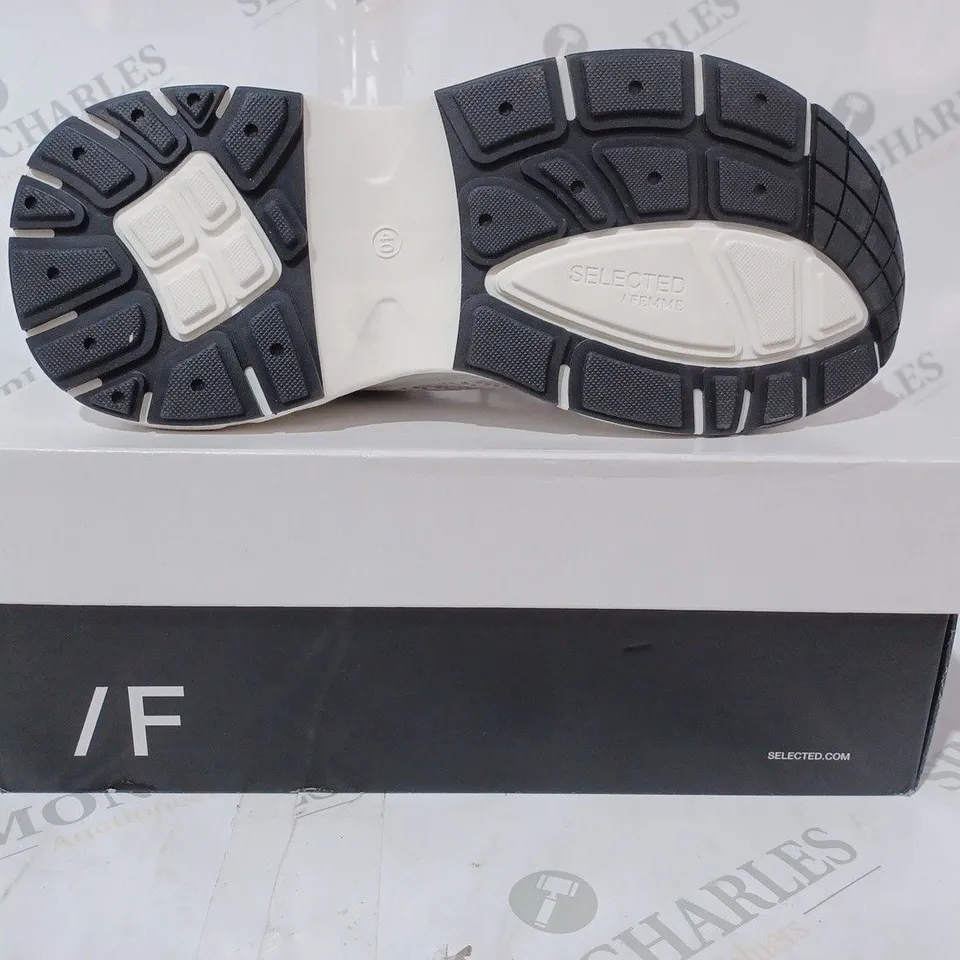 BOXED PAIR OF SELECTED / FEMME LEATHER TRAINERS IN WHITE UK SIZE 7