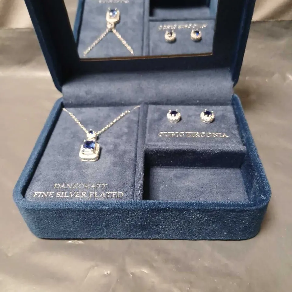 DANECRAFT FINE SILVER PLATED NECKLACE & EARRINGS SET
