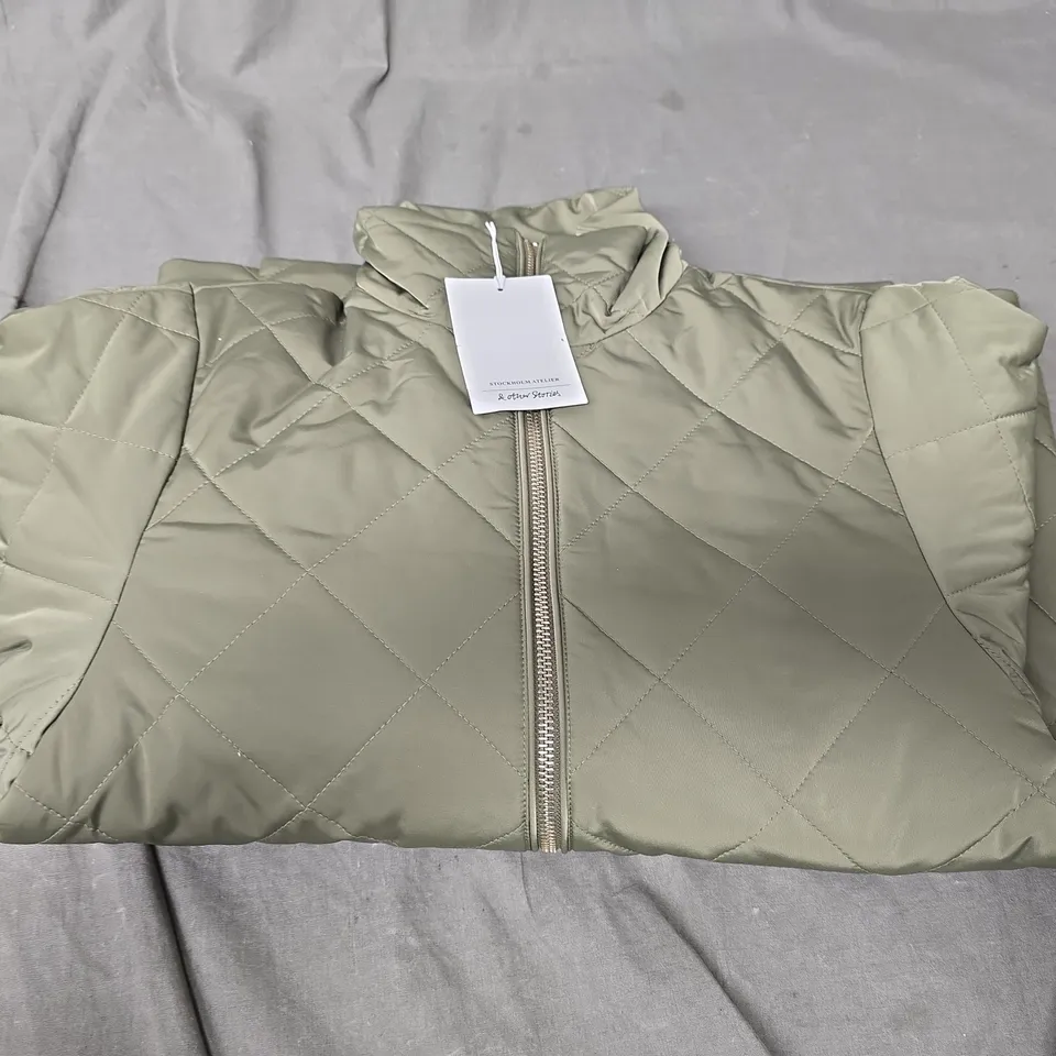 STOCKHOLM ATELIER ST COURA GUILTED JACKET IN GREEN - XS