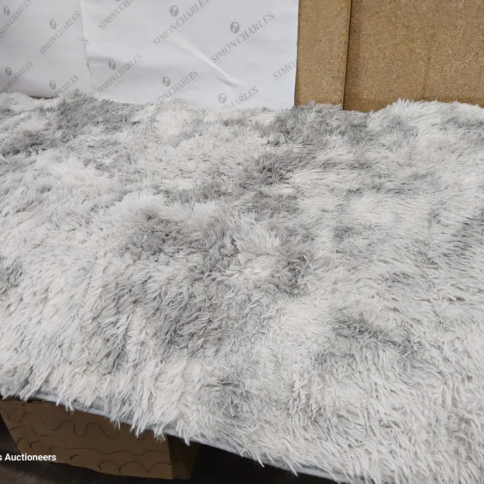 CHALANDRA. SOLID COLOUR COMFY SILVER RUG 80 × 150