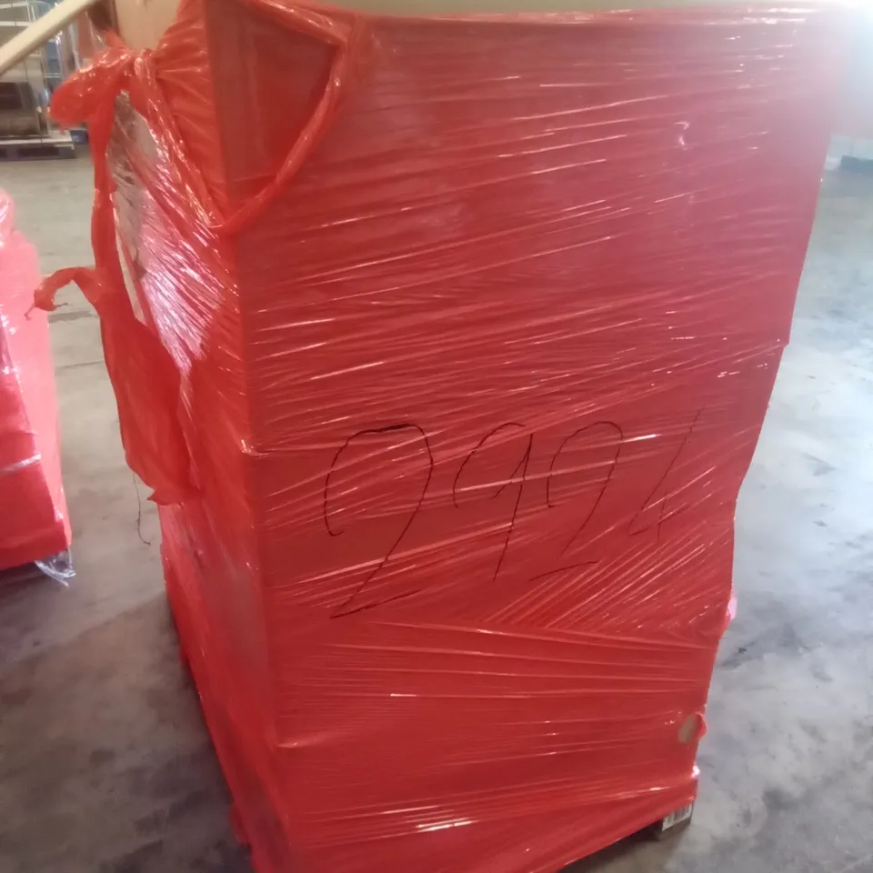 PALLET OF ASSORTED ITEMS INCLUDING AIR FRYER PAPER LINERS, M-DESIGN 4 BABY ORGANISER BOXES, 40 GIFT BAGS, LAPTOP CASE, GLUCOLOGY PATCHES  