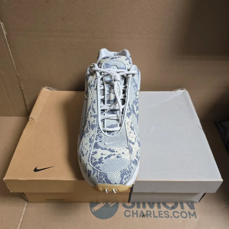 NIKE NOCTA HOT STEP AIR TERRA SNEAKERS – GREY/WHITE CAMOUFLAGE UK 8.5
