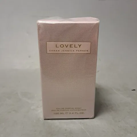 BOXED AND SEALED SARAH JESSICA PARKER LOVELY EAU DE PARFUM 100ML