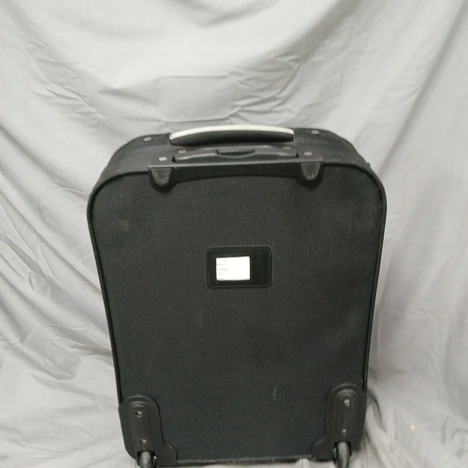 BLACK SOFT-SHELL WHEELED LUGGAGE CASE WITH FRONT POCKET (BADGE READS 'YOU YOUNG COVERI')