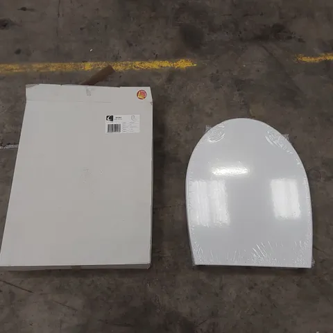 BOXED CALYPSO HILLSTON SC TOILET SEAT 
