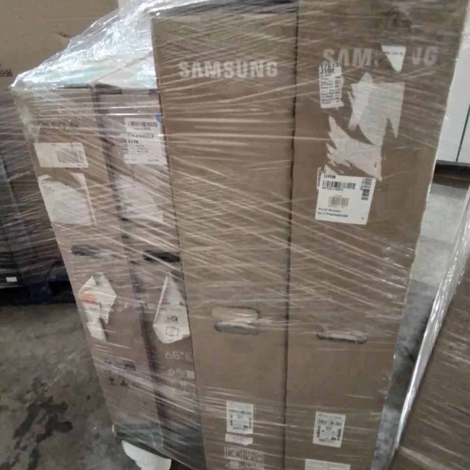 PALLET CONTAINING APPROXIMATELY 4 BOXED HD TELEVISION IN VARIOUS SIZES MAKES AND MODELS -UNTESTED-